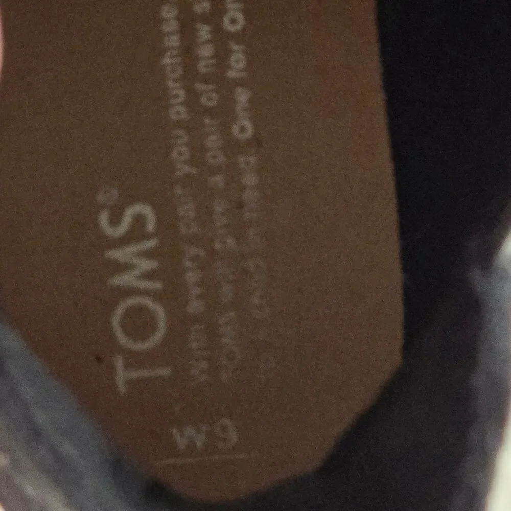 Toms Ella Chelsea Boots Women's Size US 9 Crushed Velvet Black